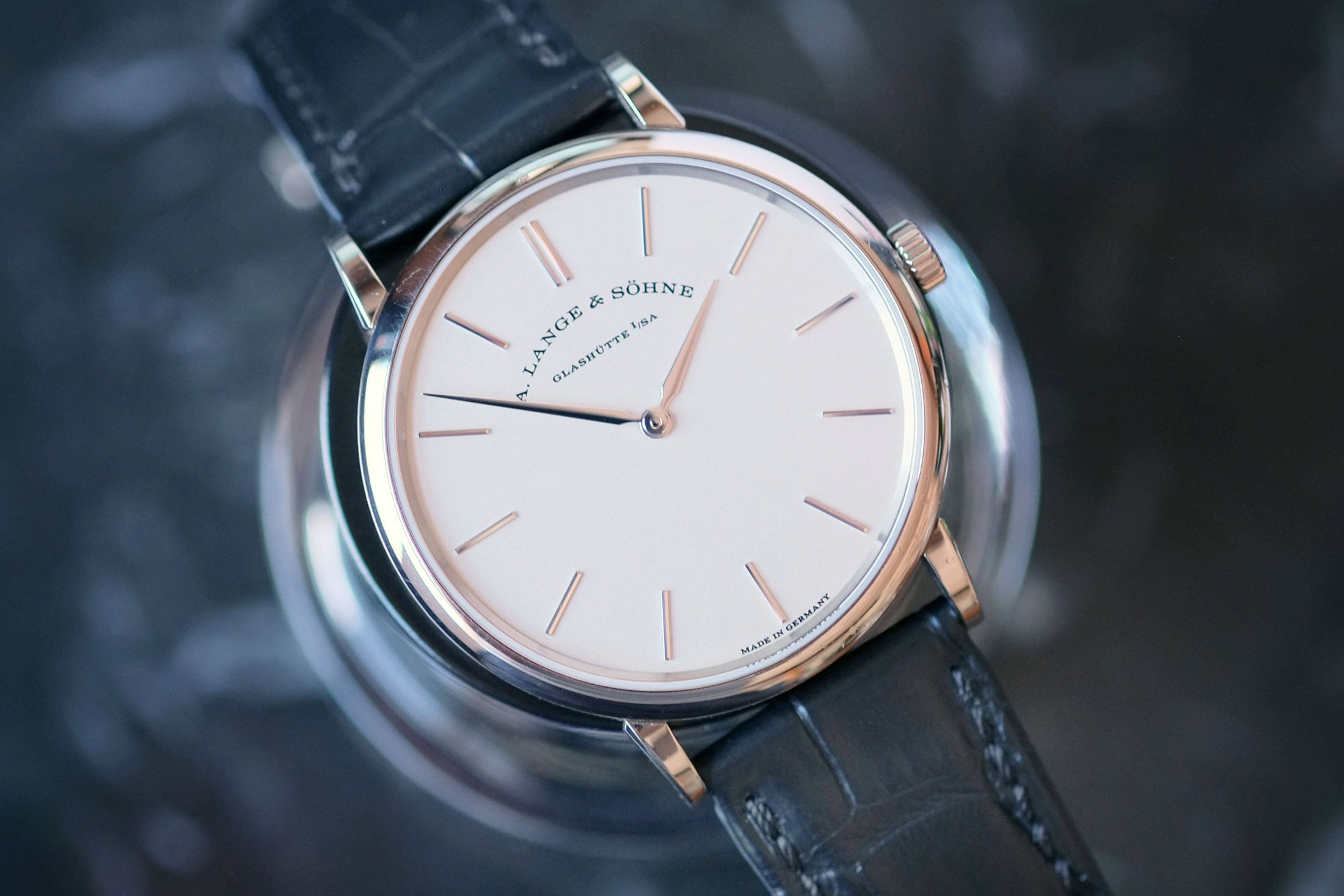 The Beautiful Simplicity of Time-Only Watches | Everest Bands