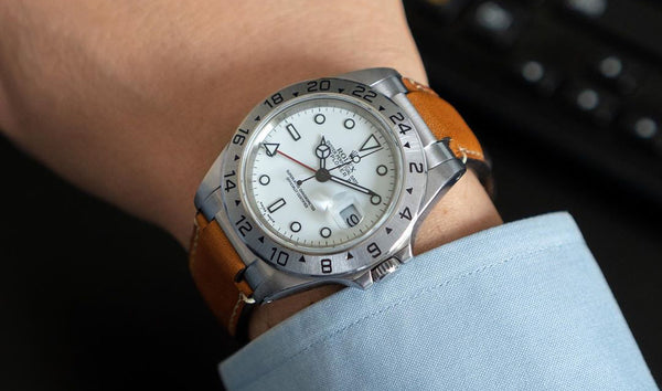 Top 5 Leather Strap Looks for Fall Based on 2020 Fall Color Trends