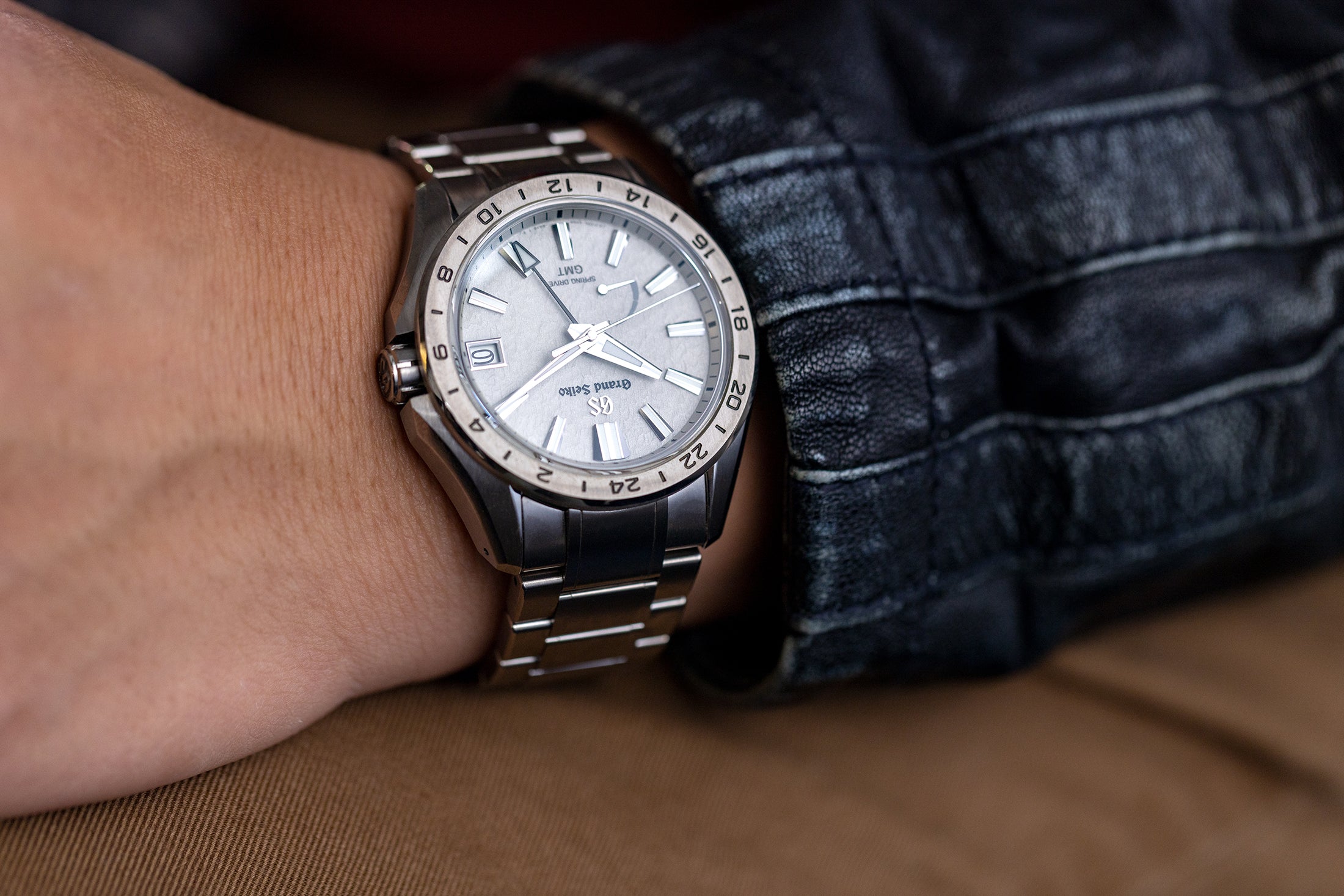 How to Choose Your Everyday Watch | Everest Bands