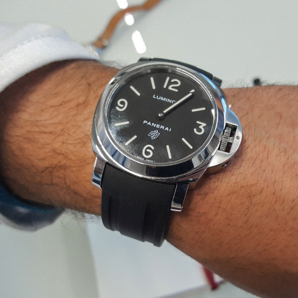 Coming soon: The Everest Rubber Panerai Luminor Curved End Rubber Strap