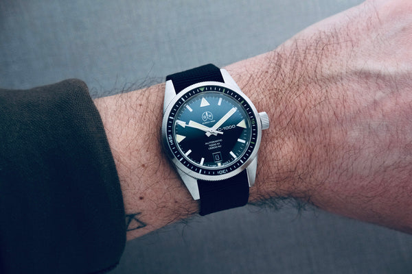 5 Reasons Why We Prefer Analog Mechanical Watches