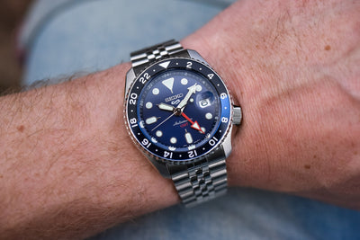 Two GMT Revolutions: Seiko NH34 and Miyota 9075