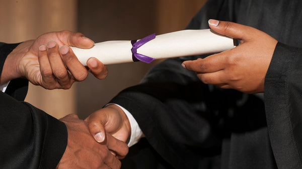 3 Rolexes & 3 Budget-Friendly Alternatives That Are Perfect Graduation Gifts