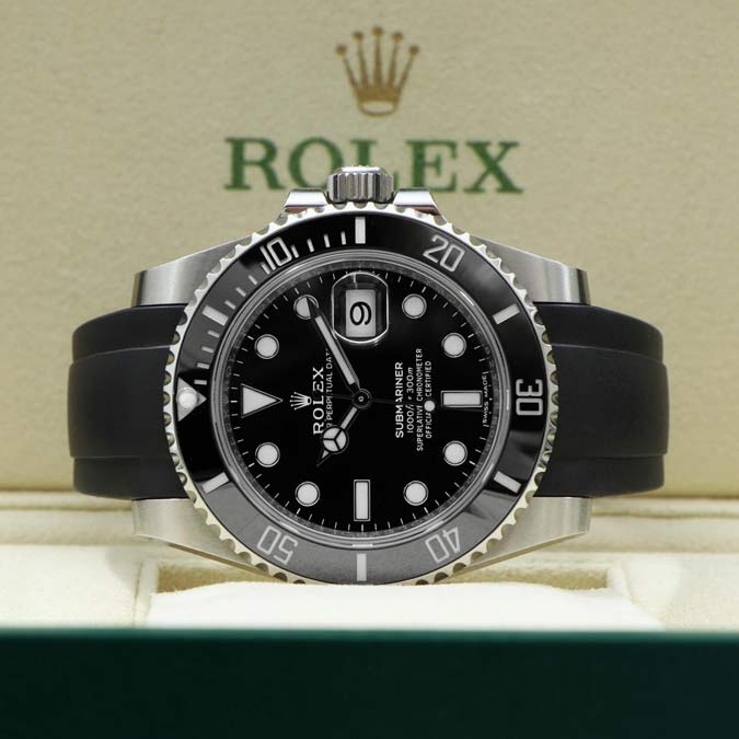 ROLEX SUBMARINER MODEL 116610LV - Carr Watches