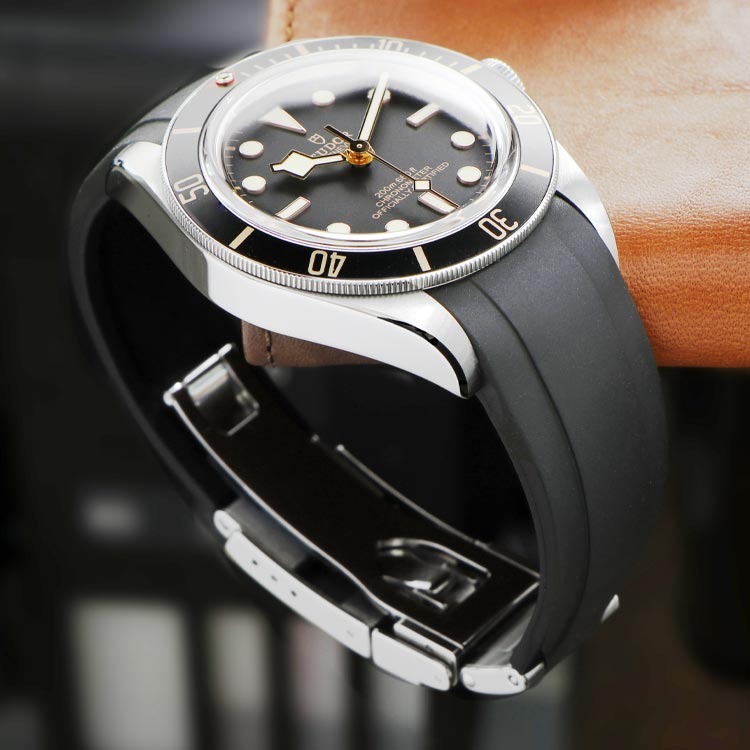 Curved End Rubber Strap for Tudor Black Bay 58 Deployant | Everest
