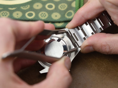 Everest Spring Bar Calipers removing bracelet from Rolex Sea-Dweller