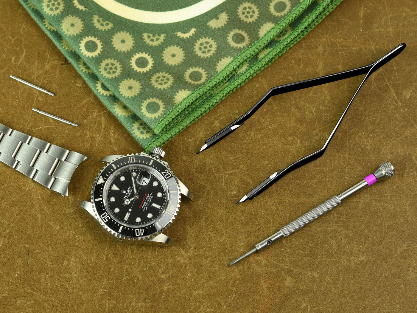 Everest Spring Bar Calipers and Watchmakers Screwdriver for Oyster Bracelet on Rolex Sea-Dweller